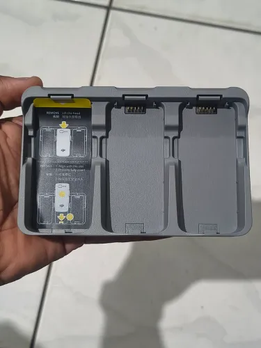Hub de carregamento para bateria de NEO 2 (SEM USO)
