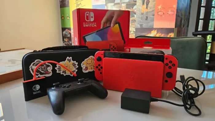 NINTENDO SWITCH OLED DESBLOQUEADO