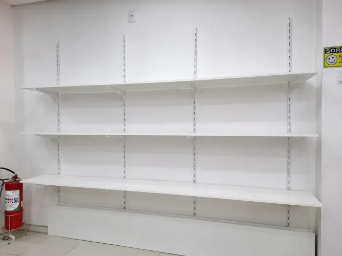 Prateleira / Organizadora / MDF branca