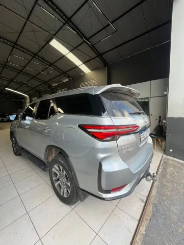 Toyota Hilux SW4 SRX 4X4 2.8 TDI 16V Dies. Aut. 2021