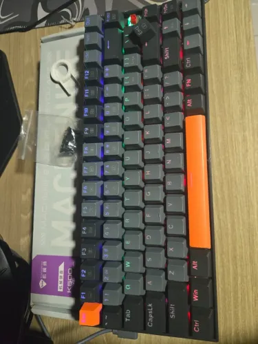 Teclado mecânico Machenike K500 b84 (aceito propostas justas)