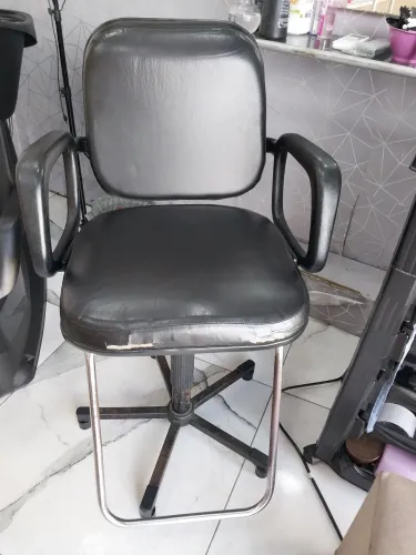 Cadeira de cabeleireiro!