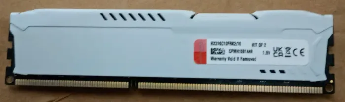 Memória RAM 8GB 1333Mhz DDR-3 - Hyperx Fury com dissipador Funcionando normal
