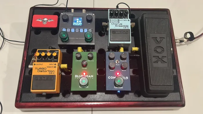 Vendo pedalboard completo