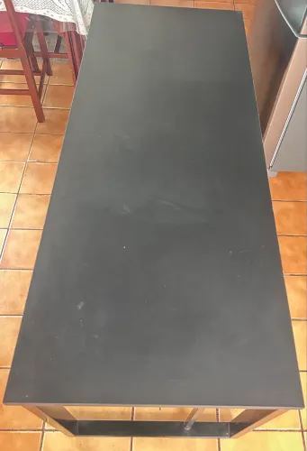 Mesa de escritório ou de estudos