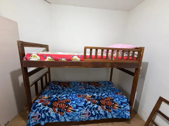 Cama triliche madeira maciça