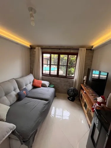 Itaúna. Nobre Saquarema. Praia a Pé! Salão. 3 Dormitórios(2Suites. Confira.