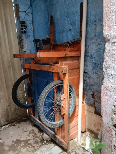 Carrinho de mão de geladeira