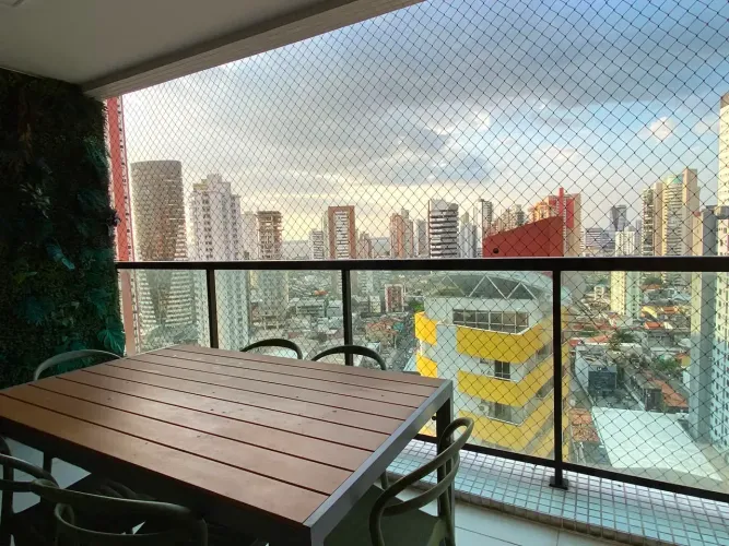 APTO MOBILIADO PROX A DOCA! 2 QUARTOS, PISCINA E ACADEMIA. R$ 5.000 COM CONDOMÍNIO  TUDO I