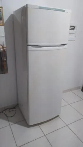 Geladeira gelo seco 