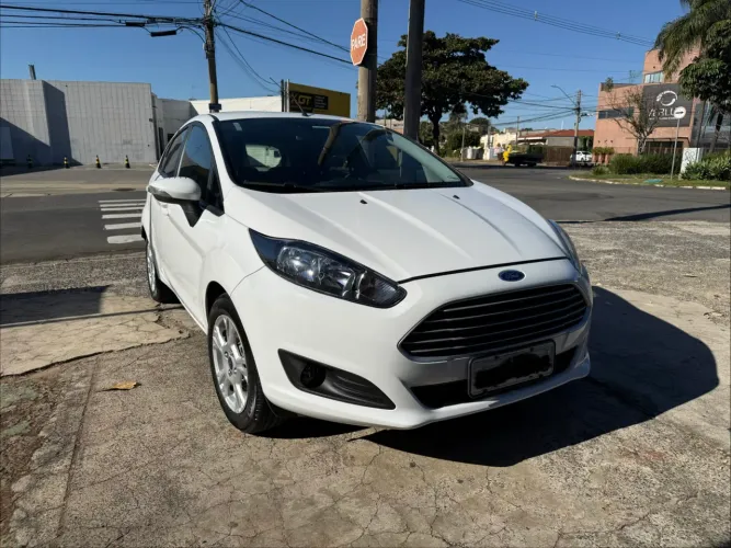 Ford Fiesta SEL 1.6 16V Flex Aut. 5P 2017