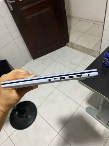 Asus Vivobook Ryzen 7