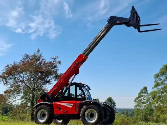 Movimentador de Carga Faresin FH 3000
