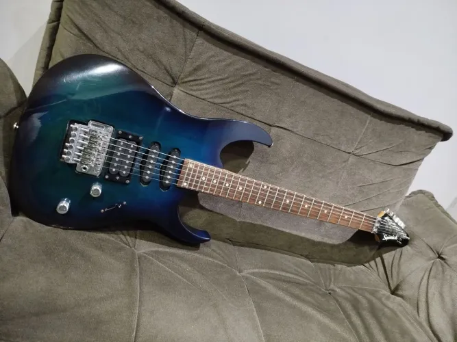 Guitarra Samick Superstrato 