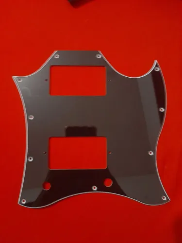 Escudo/pickguard de SG modelo completo
