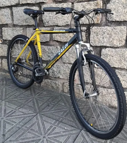 Bicicleta Caloi vendo/troc/ac cartão em ÓTIMO ESTADO