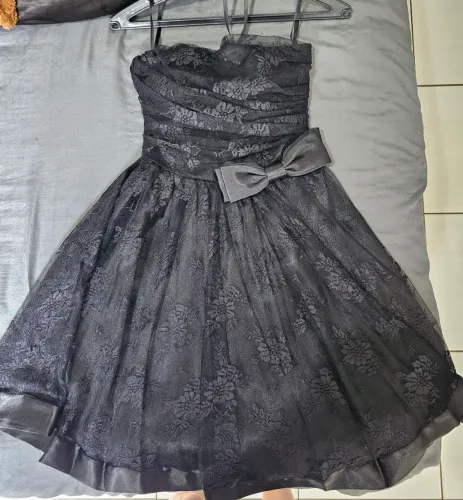 Vestido Curto de Festa Preto P Tomara que caia