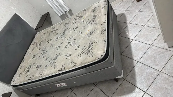Cama box casal conjugado