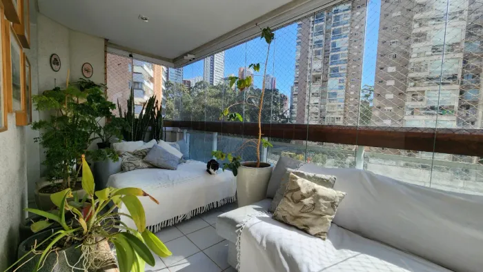 Apartamento para venda em Vila Andrade com 3 quartos, sendo 3 suítes, 163m²