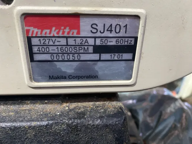 Vende se Serra tico tico com defeito