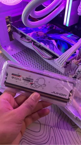 Memória RAM DDR5 16GB