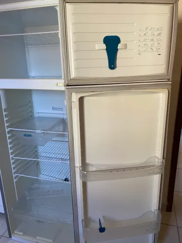Geladeira usada 