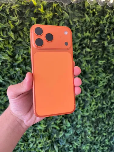iPhone 17 pro Max 512gbrecém tirado da caixa praticamente novo