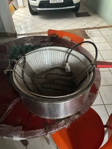 Fritadeira eletrica 220v