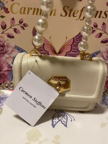Bolsa Carmen Steffens Alça de Pérolas NOVA