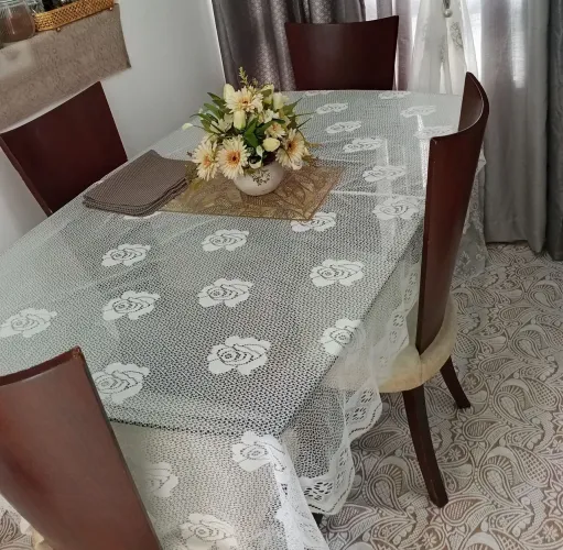 mesa e cadeiras 