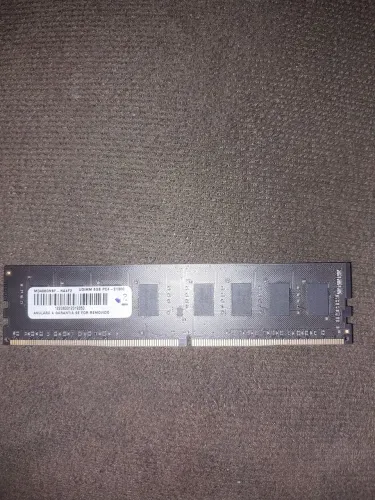 Memória ddr4 com defeito.