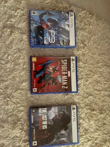 Lote 3 Jogos PS5 Originais - The Last of Us Part II, Spider-Man 2 e Persona 3 Reload