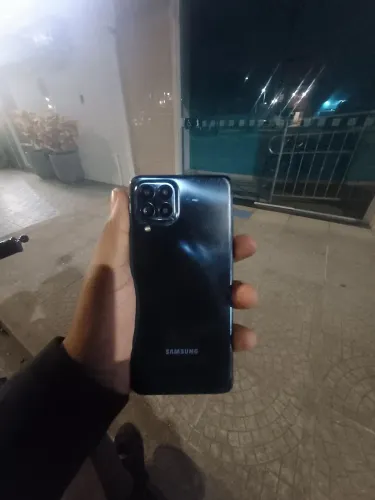 Samsung m53 5g usado