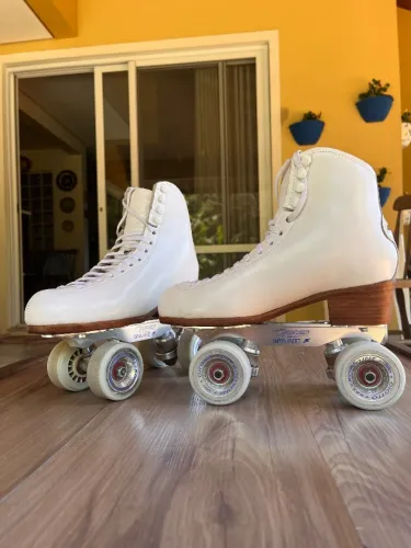 Patins Profissional Italiano - figuras obrigatórias