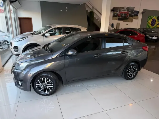 Hyundai HB20S C.style/c.plus1.6 Flex 16V Aut. 4P 2014