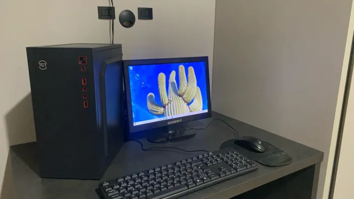 Computador completo para trabalho jogos leves e internet IMPECÁVEL