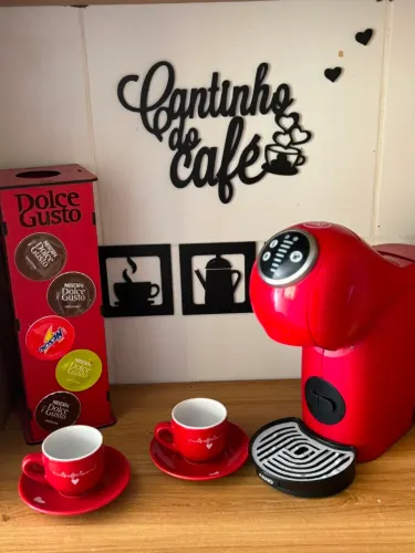 Cafeteira Dolce Gusto Genio S Plus Máquina de Café de Cápsulas