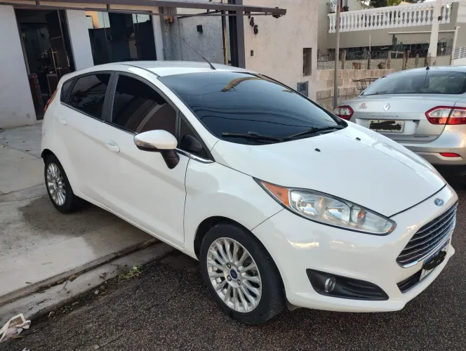 Ford Fiesta Tit./tit.plus 1.6 16V Flex Aut. 2014