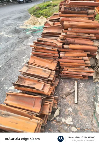 Telha colonial barato cinquenta centavos 