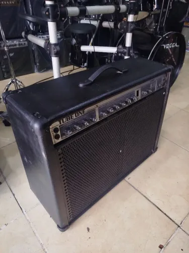 Amplificador Staner Tube One Pré Valvulado