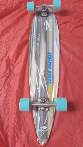 Skate Longboard Mormaii/ Red Nose 