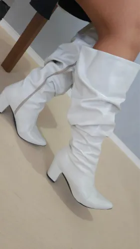 Vende-se bota