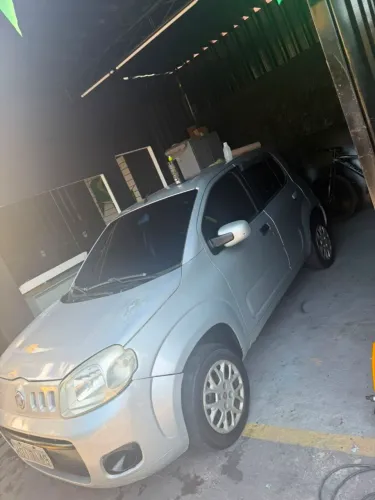 Fiat Uno Vivace/rua 1.0 EVO Fire Flex 8V 5P 2011
