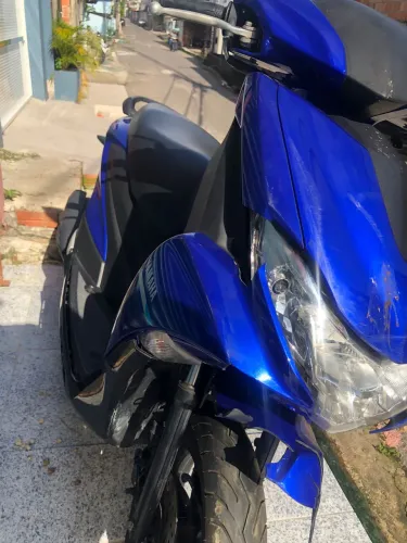 VENDO YAMAHA FLUO 125 - AZUL