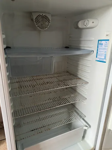 Vendo geladeira usada