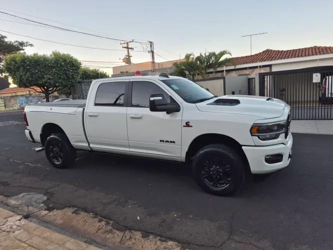Ram 2500 Laram. 6.7 Night ED. TB CD 4X4 DIE 2024