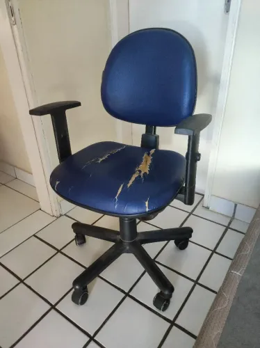 Cadeira de escritório reclinável 