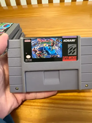 Jogo compativel Turtles in Time para Snes (super Nintendo)