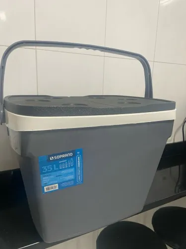 Caixa térmica 35 litros soprano
