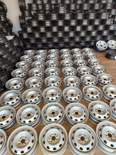 Roda de ferro aro 14 Fiat fiorino strada 
